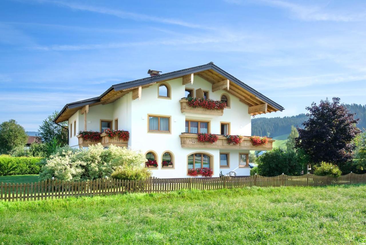 Appartement-Gästehaus Ursula Flachau Exterior foto